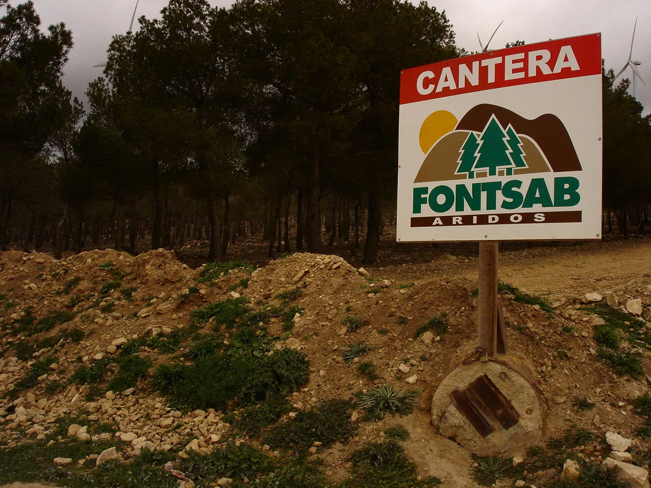 Cartel de la cantera de Fontsab.